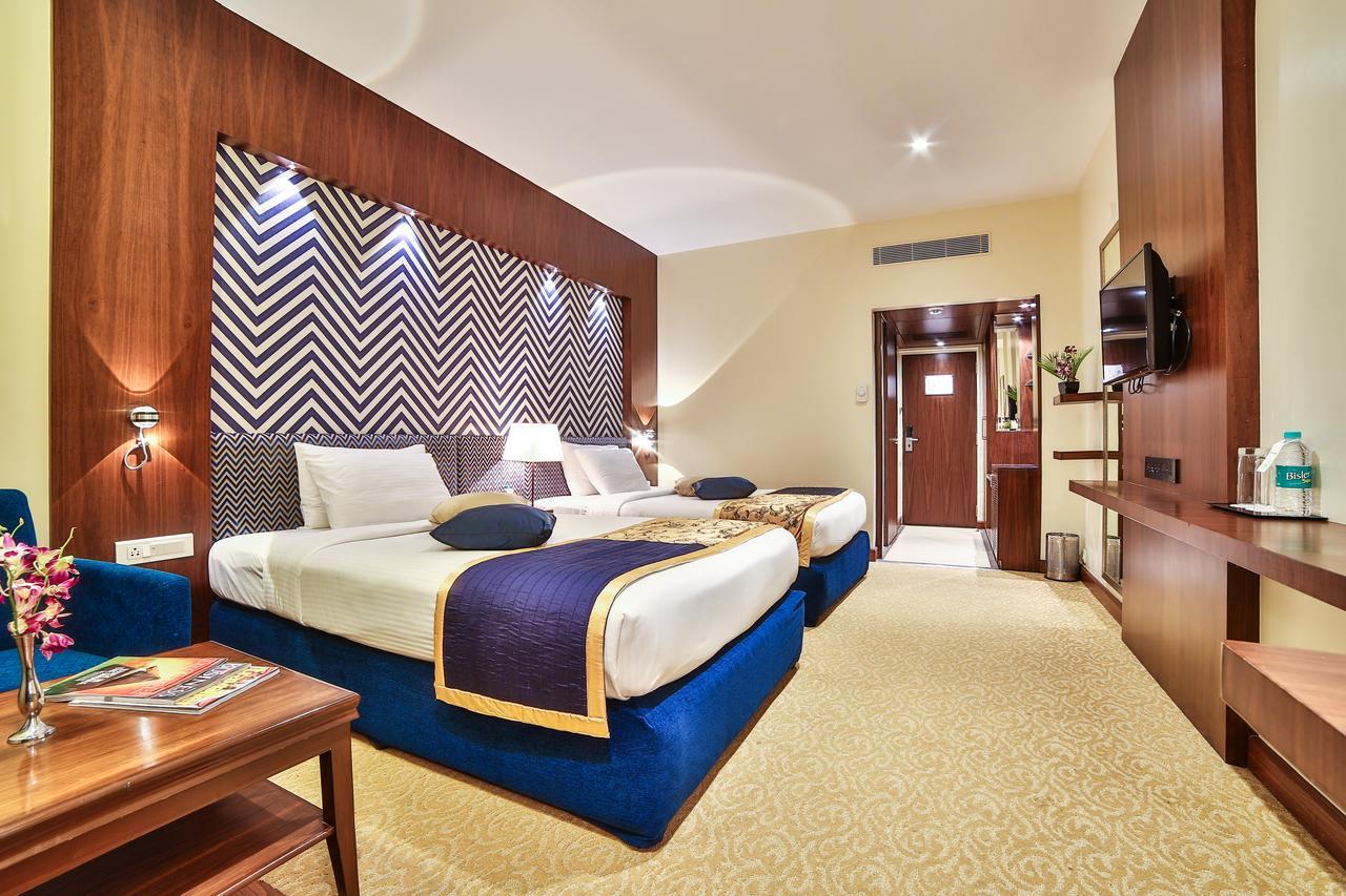 Ramoji Film City- Sitara Luxury Hotel Pedda Ambarpet Exterior foto